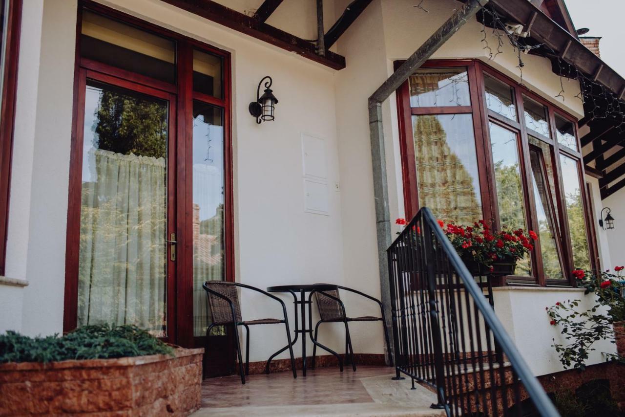 Vila Missy Deva Ngoại thất bức ảnh